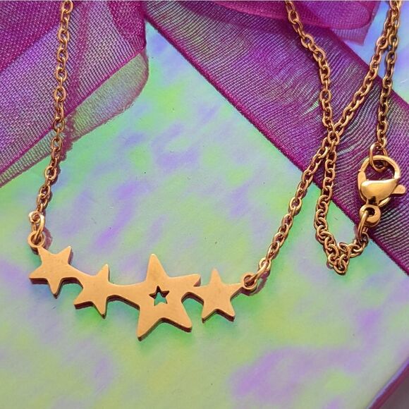 Gold Stars Pendant Charm Design Stainless Steel Necklace - Picture 3 of 8